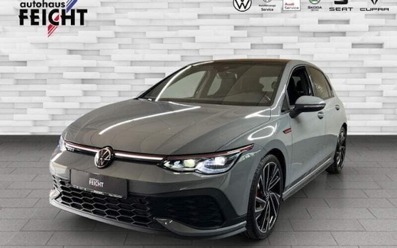 Grau (mondsteingrau) Gebraucht 2023 VW Golf VIII GTI Clubsport Limousine | 34.467 € (Fairer Preis) - Bild 1/4