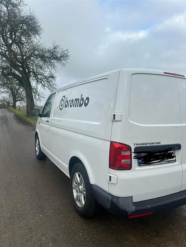Gebraucht VW Transporter 150 PS (110 kW) 2019 Weiß Van