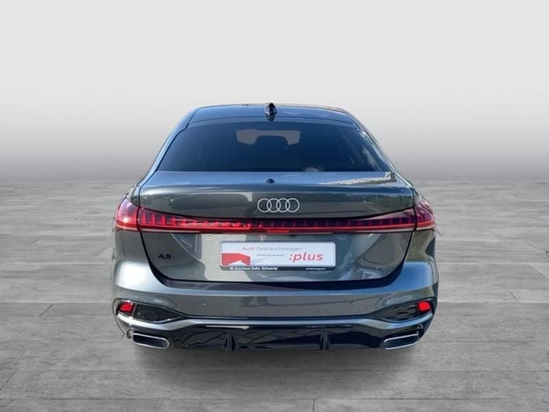 Gebraucht Audi A5 S-Line 204 PS (150 kW) 2025 Grau Limousine