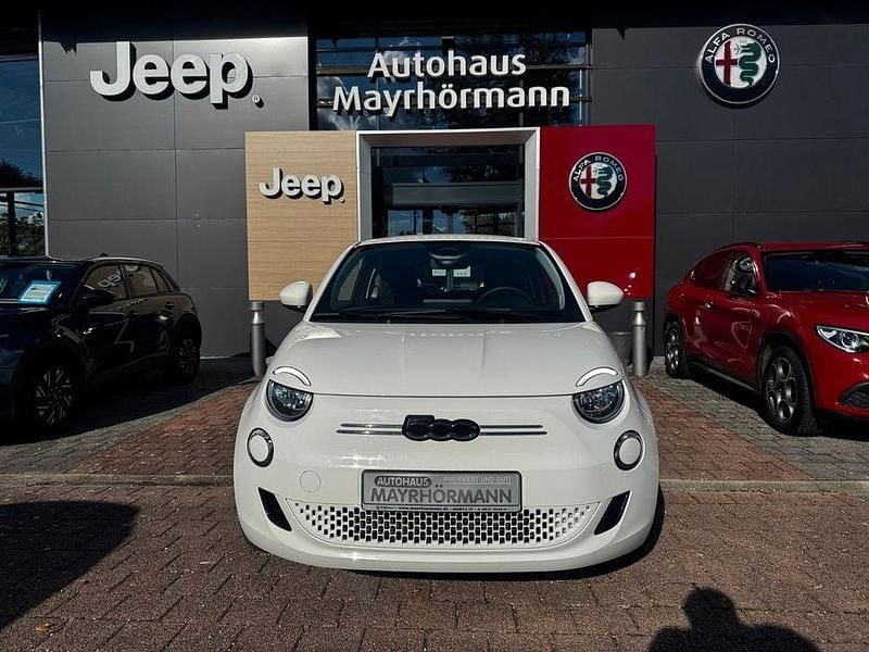Gebraucht Fiat 500e 86 kW (118 PS) 2023 Weiß
