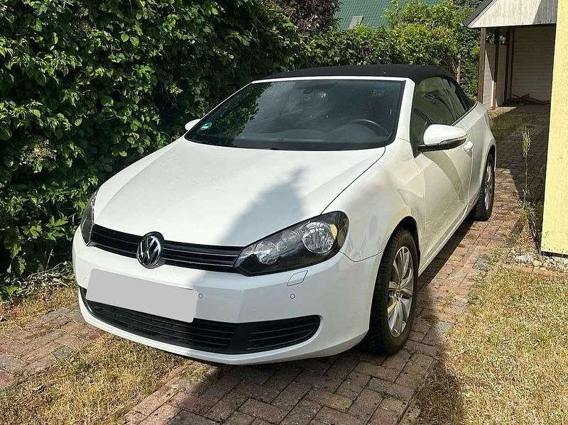 Weiß Gebraucht 2012 VW Golf Cabriolet Cabrio | 9.300 € (Etwas zu teuer) - Bild 1/4