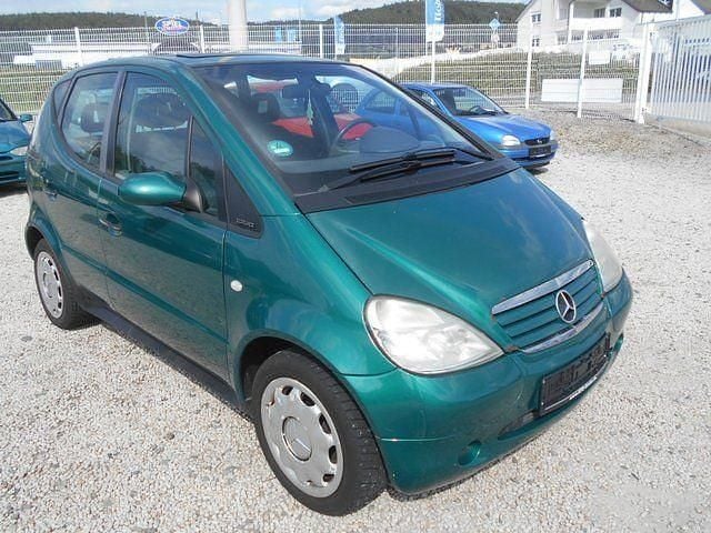 Gebraucht Mercedes A140 82 PS (60 kW) 1999 Grün metallic Limousine