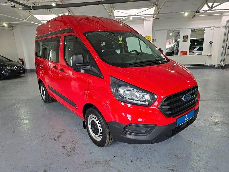 Gebraucht Ford Transit Custom 105 PS (77 kW) 2019 Rot Van / Kleinbus