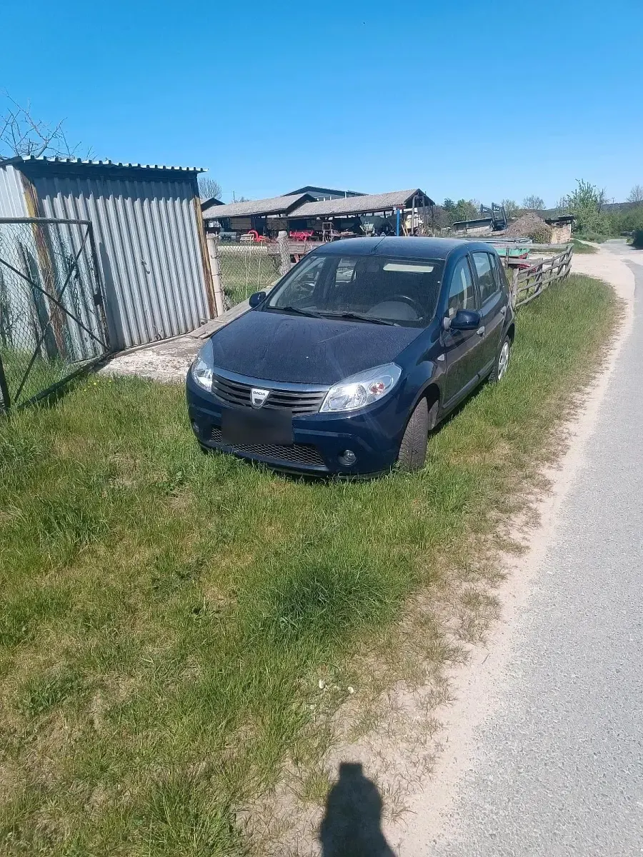 Second-hand Dacia Sandero 75 CP (55 kW) 2010 Berlinǎ