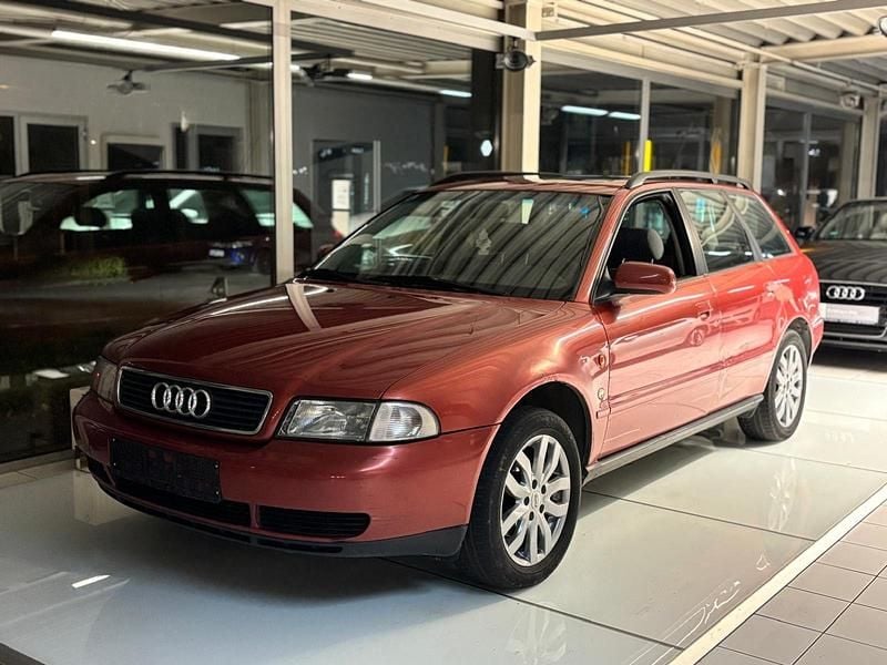 Gebraucht 1996 Audi A4 Kombi | 999 € (Guter Preis) - Bild 1/4