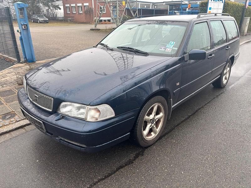 Schwarz Gebraucht 1998 Volvo V70 Kombi | 1.750 € (Superpreis) - Bild 1/4