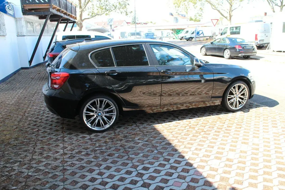 Gebraucht BMW 116 Shadowline 115 PS (84 kW) 2014 Schwarz Kleinwagen