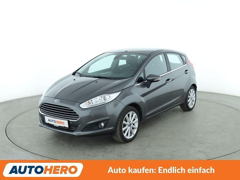Gebraucht Ford Fiesta Titanium 80 PS (58 kW) 2016 Grau Limousine