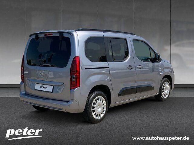 Usata Opel Combo 131 CV (96 kW) 2024 Grigio Monovolume