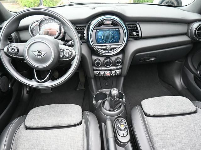 Gebraucht Mini ONE Chili 102 PS (75 kW) 2020 Kleinwagen