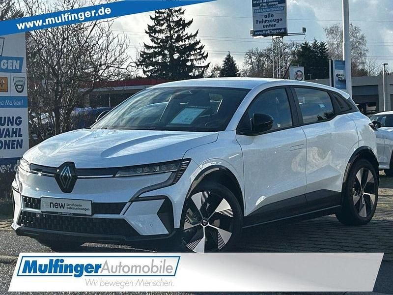Weiß Gebraucht 2022 Renault Mégane Limousine | 22.190 € (Superpreis) - Bild 1/4