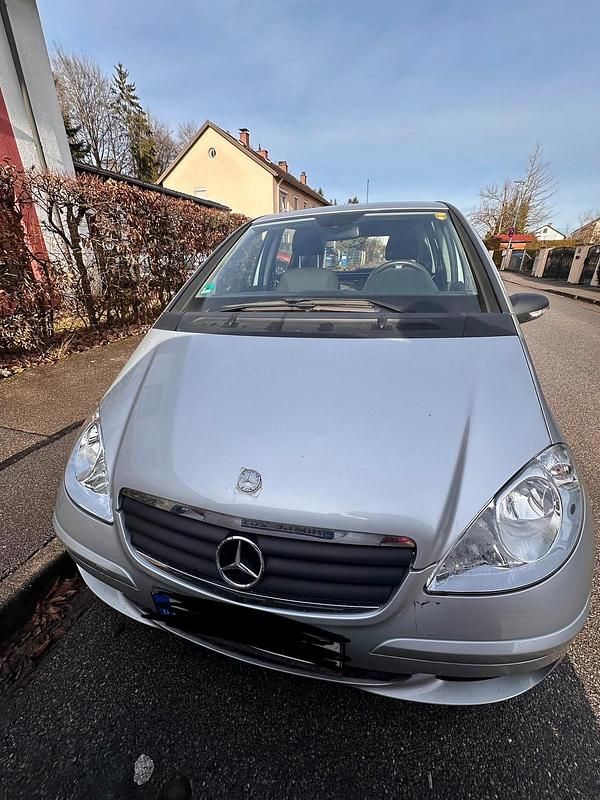 Gebraucht Mercedes A150 95 PS (69 kW) 2004 Silber Kleinwagen