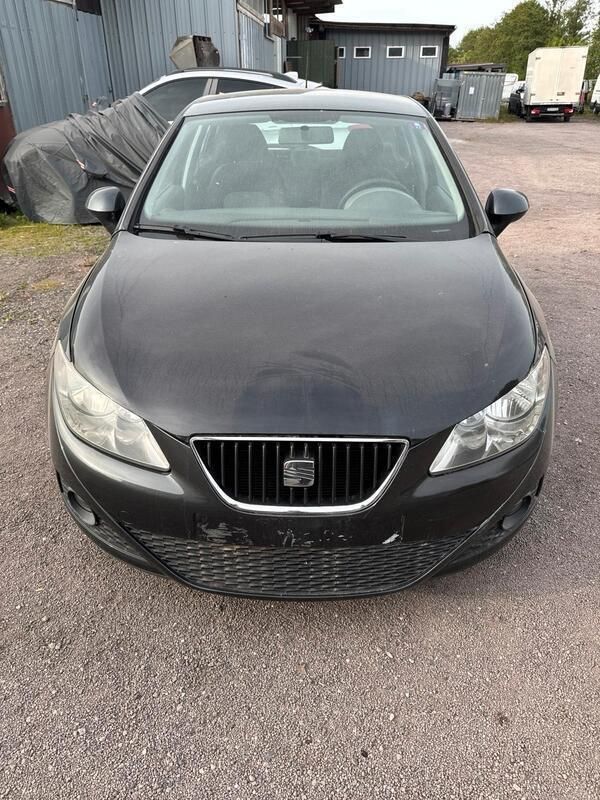 Braun Gebraucht 2008 Seat Ibiza Kleinwagen | 1.800 € (Guter Preis) - Bild 1/4