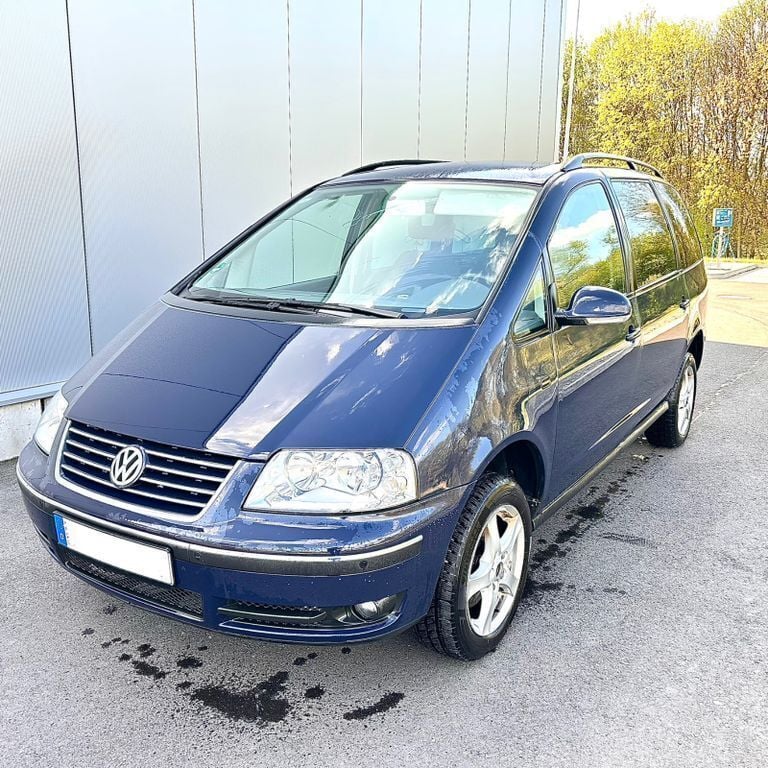 Blau Gebraucht 2005 VW Sharan Comfortline Van / Kleinbus | 2.999 € (Fairer Preis) - Bild 1/4