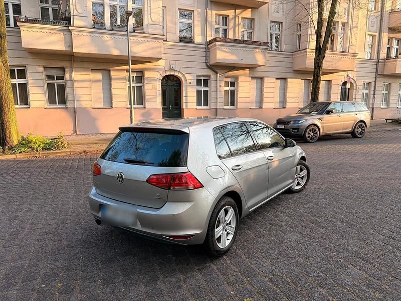 Second-hand VW Golf VII 2013 Gri Berlinǎ