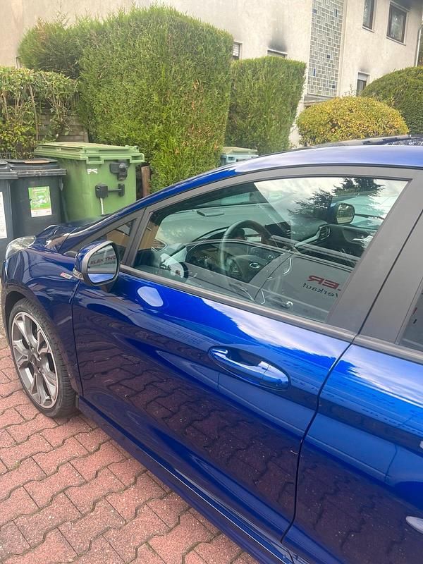 Gebraucht Ford Fiesta ST 125 PS (91 kW) 2019 Blau Kleinwagen