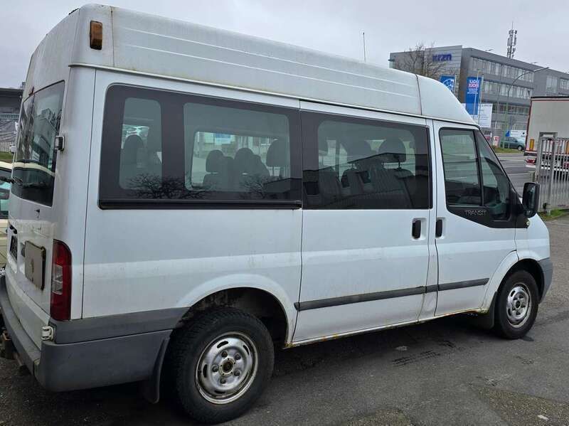 Weiß Gebraucht 2011 Ford Transit Van / Kleinbus | 4.500 € - Bild 1/4