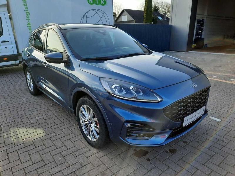 Gebraucht Ford Kuga ST-Line X 152 PS (111 kW) 2022 Chromablau metallic SUV
