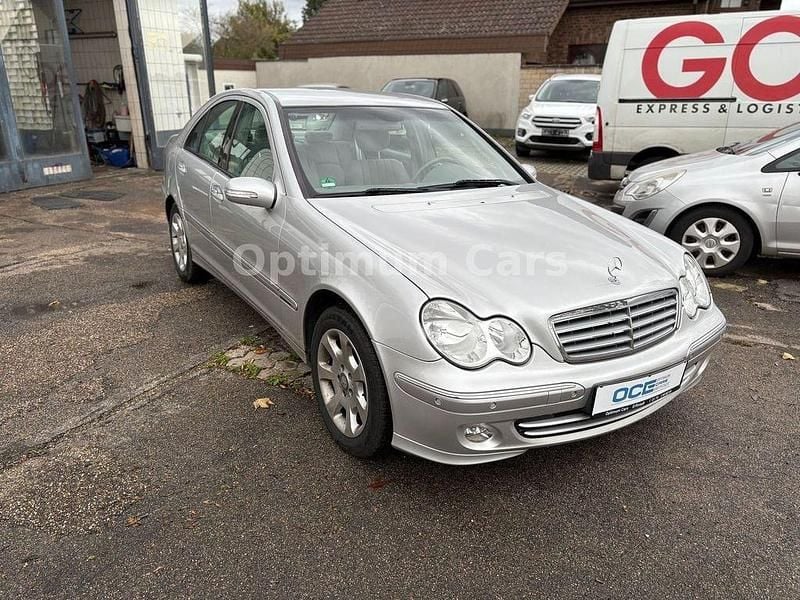 Gebraucht Mercedes C180 143 PS (105 kW) 2004 Silber Limousine