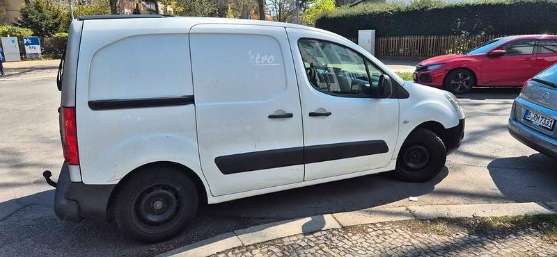 Gebraucht Citroën Berlingo 75 PS (55 kW) 2009 Weiß Van / Kleinbus