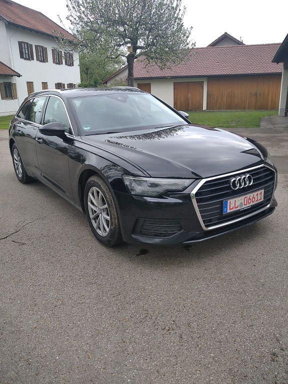Schwarz Gebraucht 2019 Audi A6 Kombi | 15.450 € - Bild 1/4