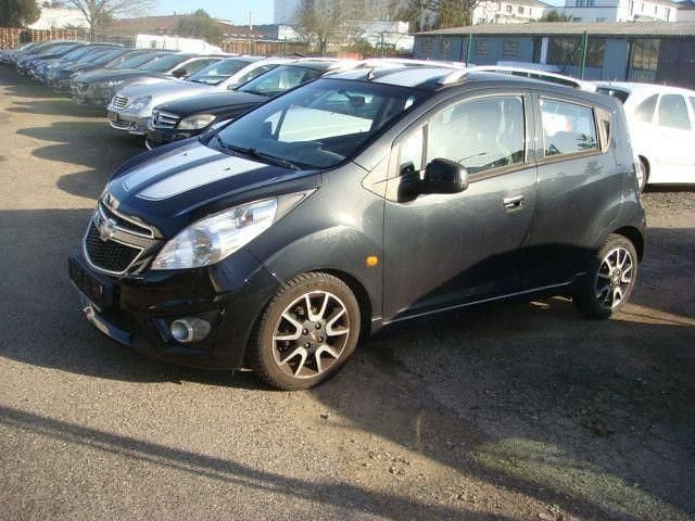 Second-hand Chevrolet Spark LS 68 CP (50 kW) 2011 Negru Hatchback