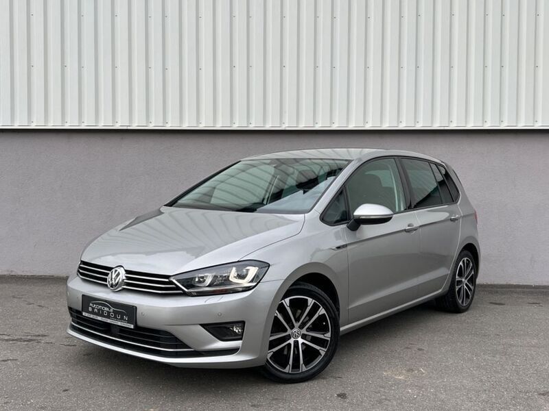 Silber Gebraucht 2016 VW Golf VII LOUNGE Limousine | 9.300 € (Fairer Preis) - Bild 1/4