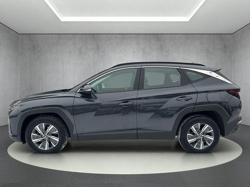 Gebraucht Hyundai Tucson Select 150 PS (110 kW) 2023 Grau SUV