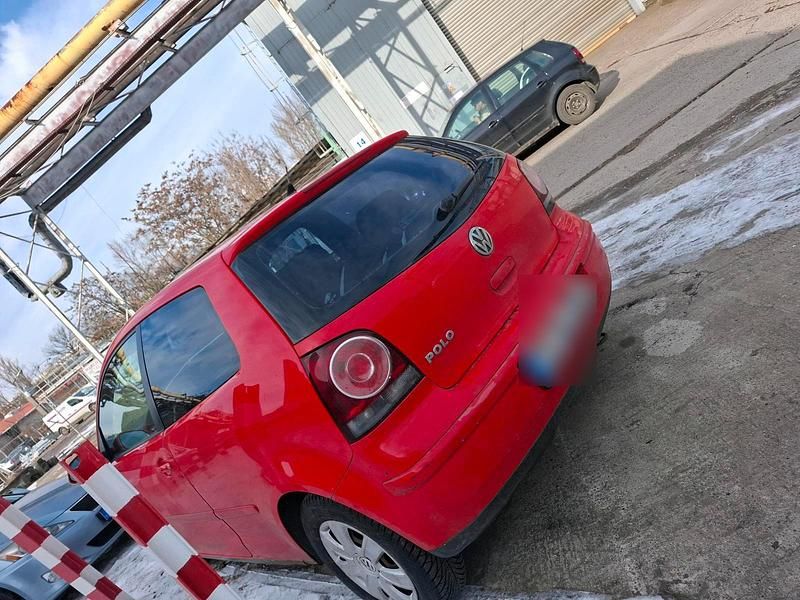 Gebraucht VW Polo 70 PS (51 kW) 2007 Rot Kleinwagen