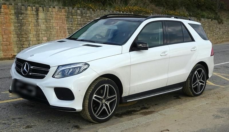 Weiß Gebraucht 2016 Mercedes GLE350 SUV | 29.999 € (Guter Preis) - Bild 1/4