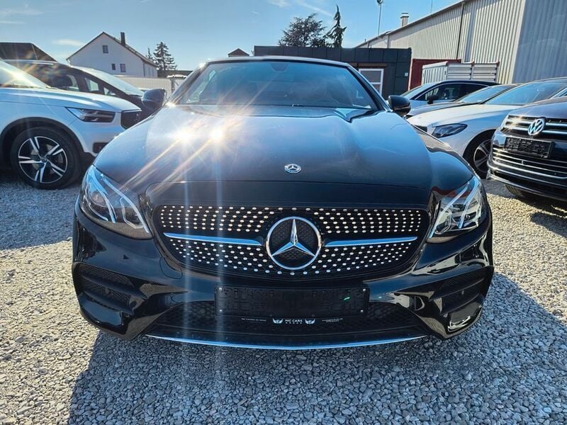 Gebraucht Mercedes E220 AMG 194 PS (142 kW) 2019 Schwarz Cabrio
