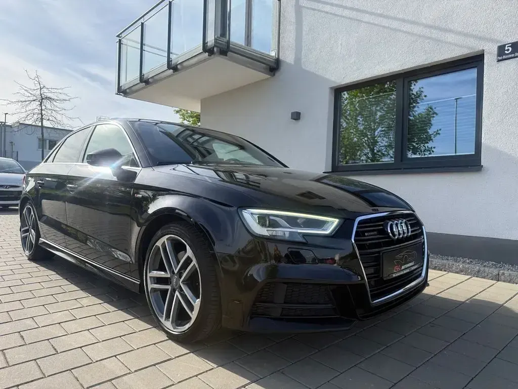 Second-hand Audi A3 S-Line 190 CP (139 kW) 2020 Negru Berlinǎ