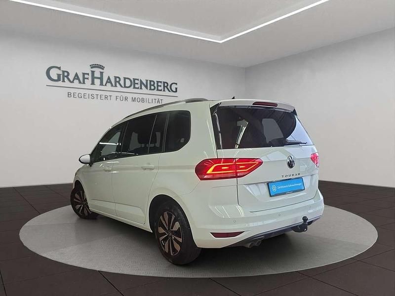 Gebraucht VW Touran Move 150 PS (110 kW) 2023 Pure white Van / Kleinbus