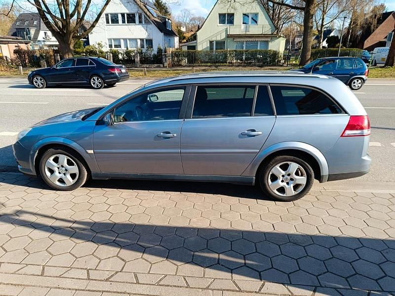 Gebraucht Opel Vectra 150 PS (110 kW) 2006 Grau Kombi