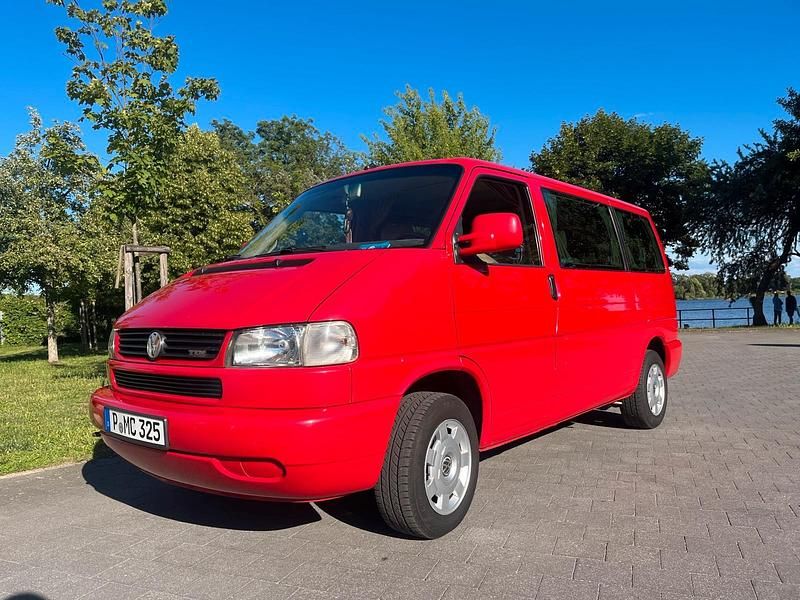 Rot Gebraucht 2000 VW T4 Van | 11.000 € - Bild 1/4