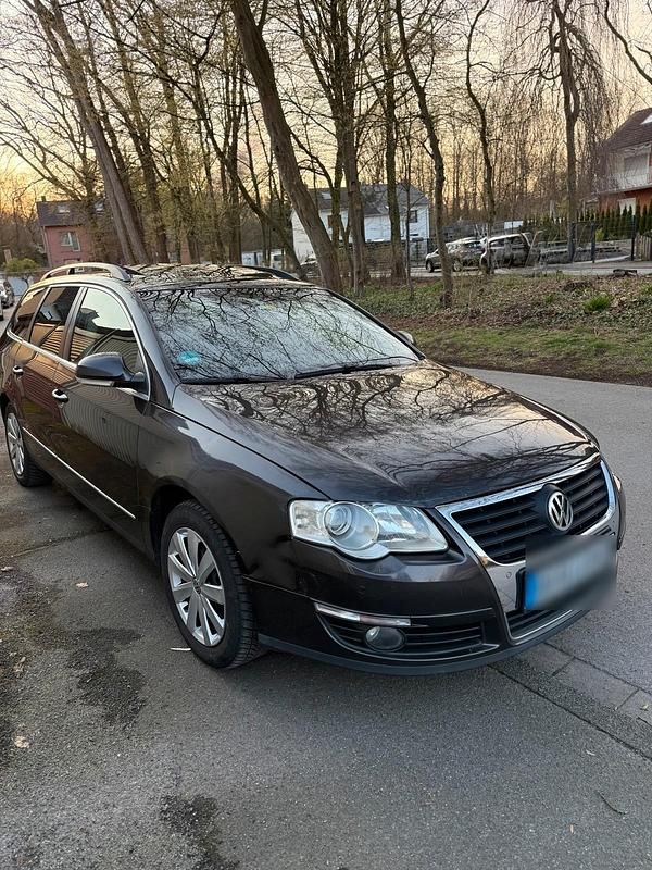 Usado VW Passat 140 HP (102 kW) 2007 Castanho Carrinha