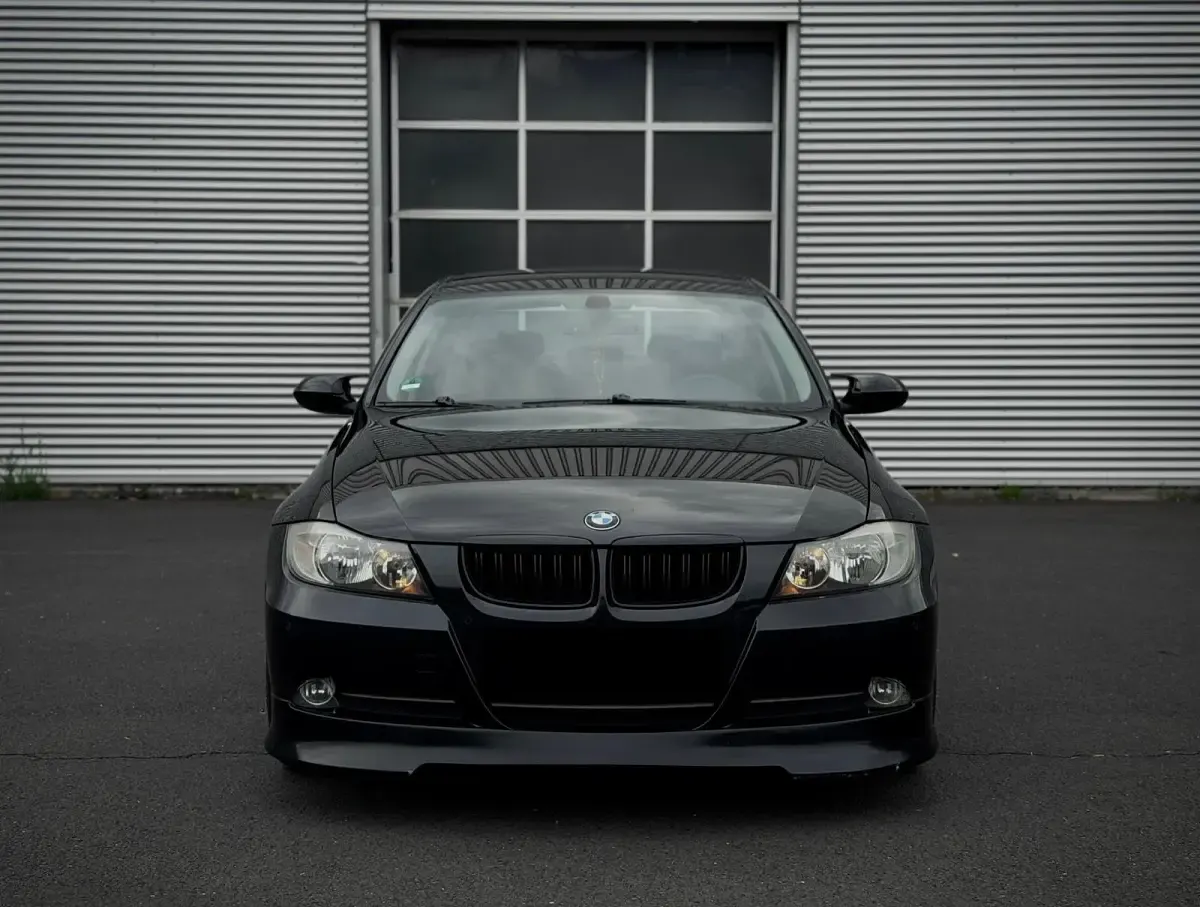 Gebraucht BMW 325 218 PS (160 kW) 2005 Schwarz Limousine
