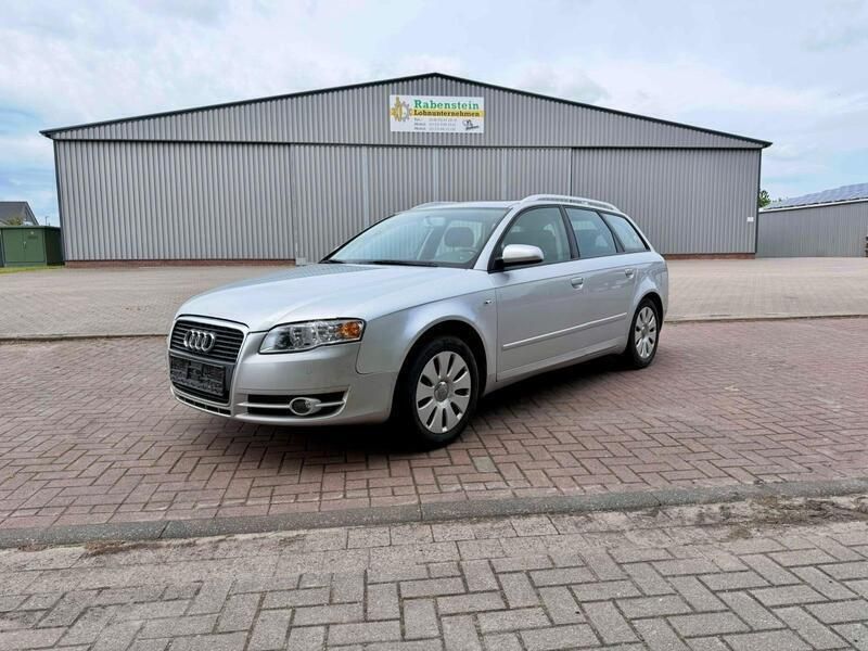 Silber Gebraucht 2005 Audi A4 Kombi | 4.444 € (Fairer Preis) - Bild 1/4