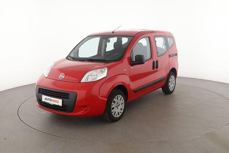Rot Gebraucht 2016 Fiat Qubo My Qubo Van / Kleinbus | 9.740 € - Bild 1/3