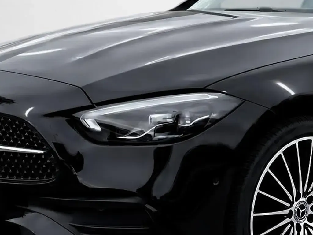 Gebraucht Mercedes C220 AMG 197 PS (144 kW) 2025 Metalliclack obsidianschwarz Kombi