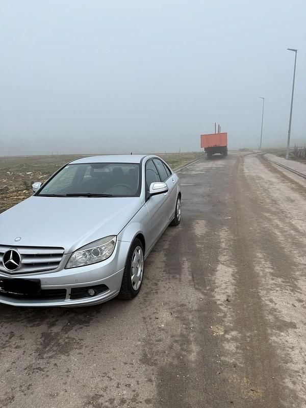Gebraucht Mercedes C220 170 PS (125 kW) 2008 Silber Limousine