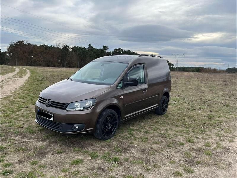 Gebraucht VW Caddy Edition 140 PS (102 kW) 2014 Braun Van / Kleinbus
