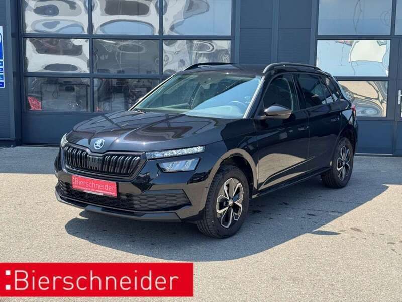 Schwarz Gebraucht 2023 Skoda Kamiq Ambition SUV | 22.450 € - Bild 1/4