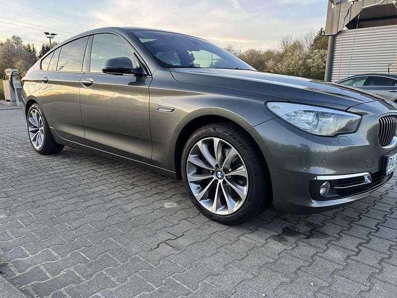 Gebraucht BMW 535 313 PS (230 kW) 2017 Grau Kleinwagen