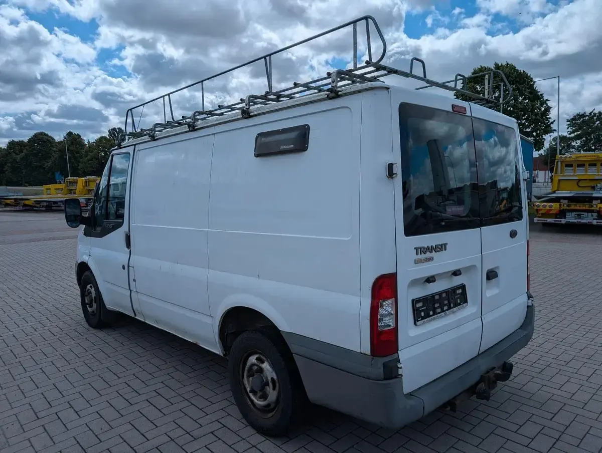 Gebraucht Ford Transit 86 PS (63 kW) 2008 Weiß Van