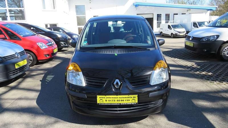 Gebraucht Renault Modus 75 PS (55 kW) 2006 Perlmuttschwarz Van / Kleinbus