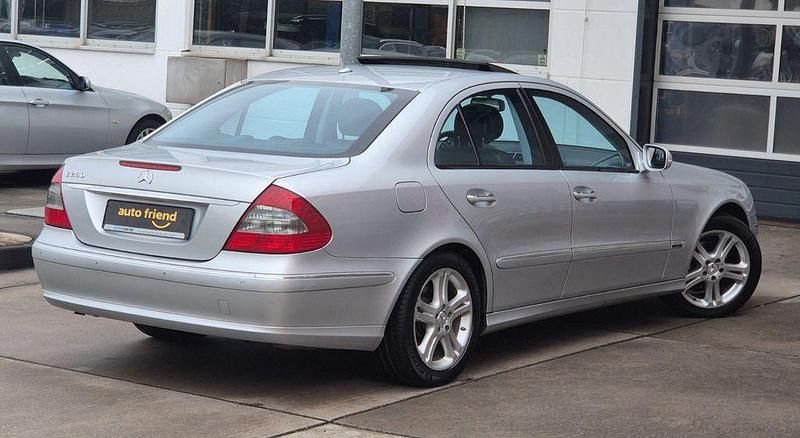 Gebraucht Mercedes E280 Avantgarde 231 PS (169 kW) 2006 Silber Limousine