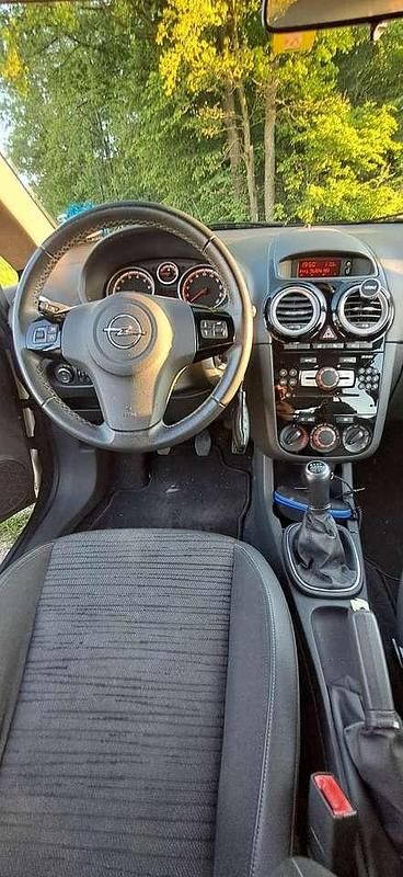 Gebraucht 2014 Opel Corsa Edition Limousine | 3.000 € (Fairer Preis) - Bild 1/4