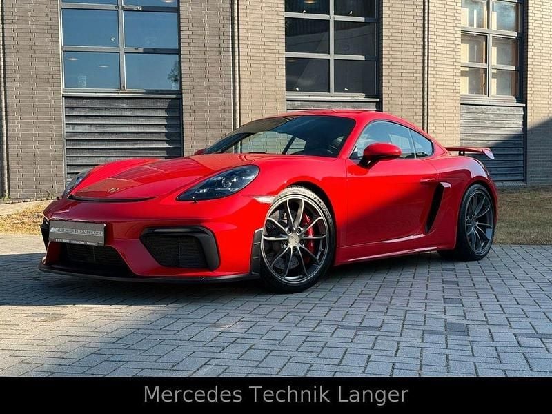 Rot Gebraucht 2021 Porsche 718 Cayman GT4 Coupé | 90.399 € - Bild 1/4