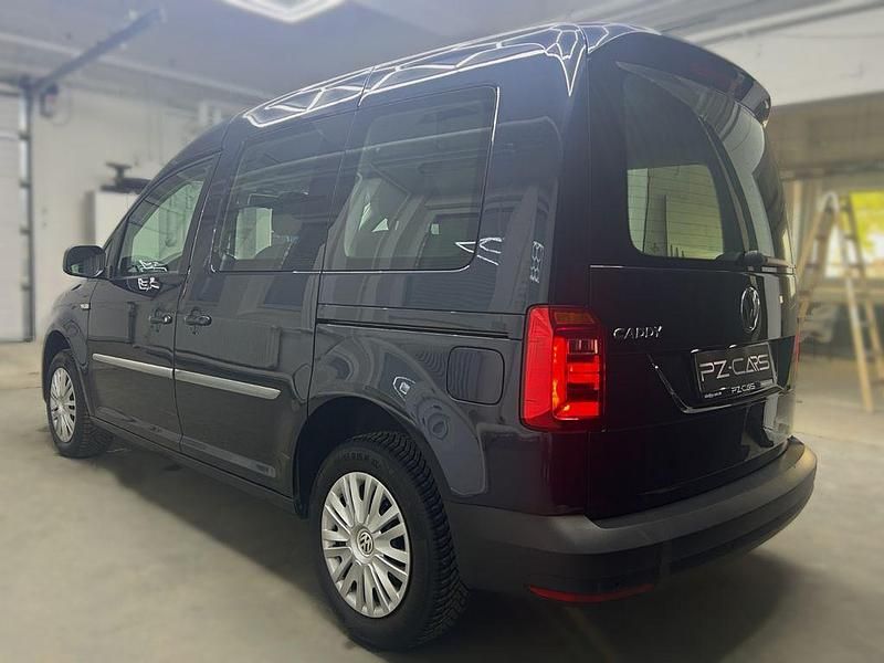 Gebraucht VW Caddy 102 PS (75 kW) 2016 Blau Van / Kleinbus